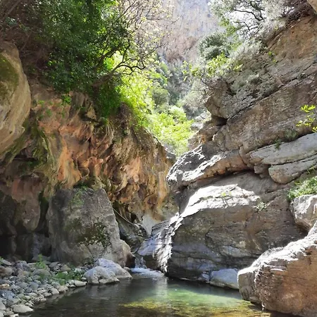 Aelia Сasa de vacaciones Agios Vlasios (Euboea)