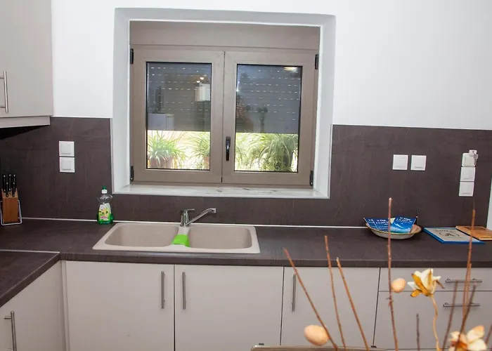 Aelia Holiday home *